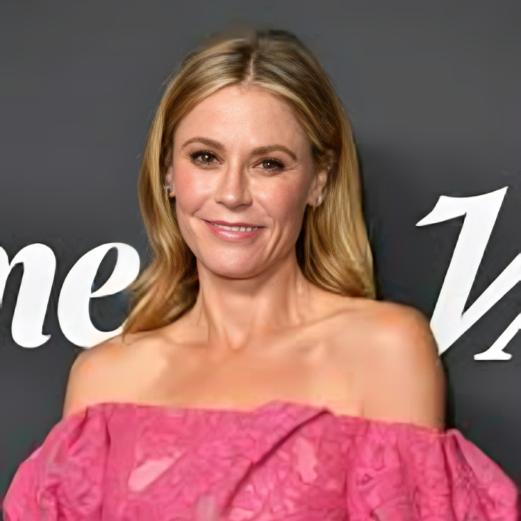 Julie Bowen has thrilled audiences with her captivating performances in movies and television.